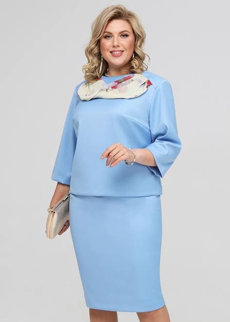 Комплект из юбки и блузки с шифоновым шарфом, голубой