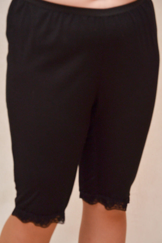 Длинные панталоны с кружевом, черные