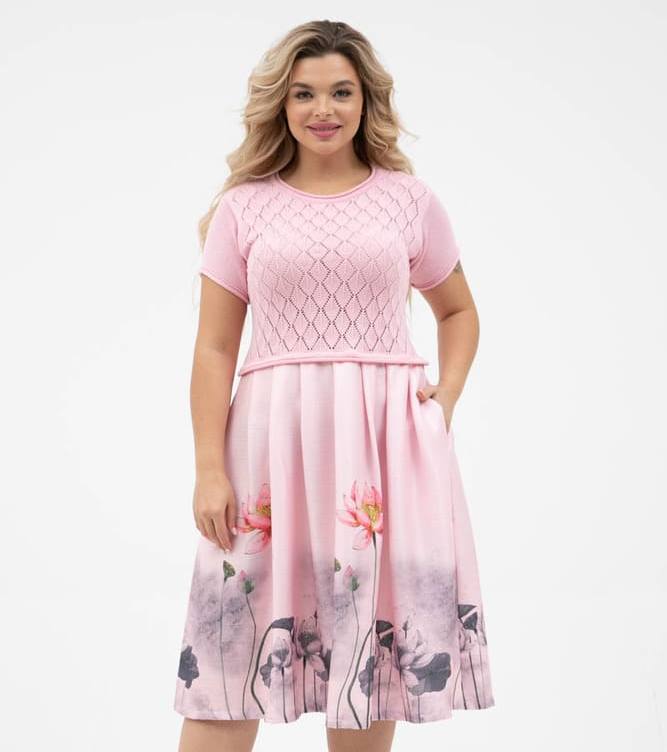 Отрезное платье с принтом по низу, розовое