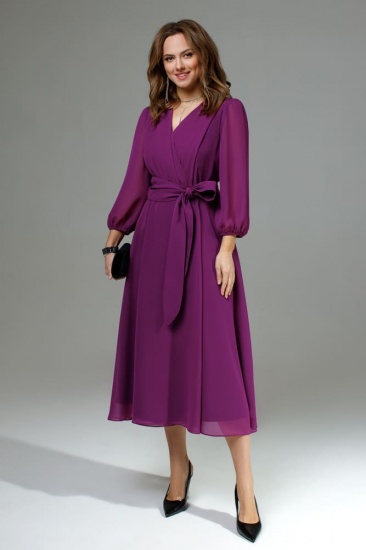 Расклешенное платье с длинным поясом, фиолетовое